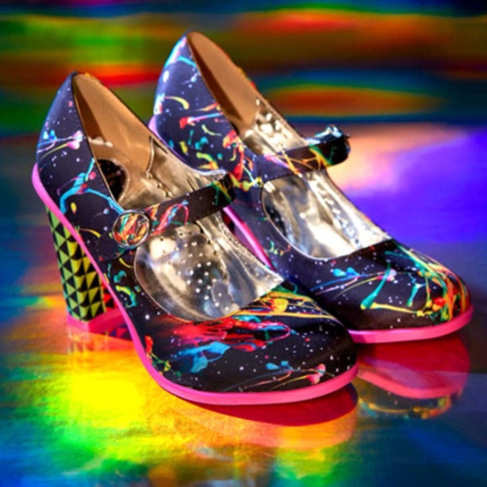 Hot Chocolate Design Paint Splatter shoe 🎨
